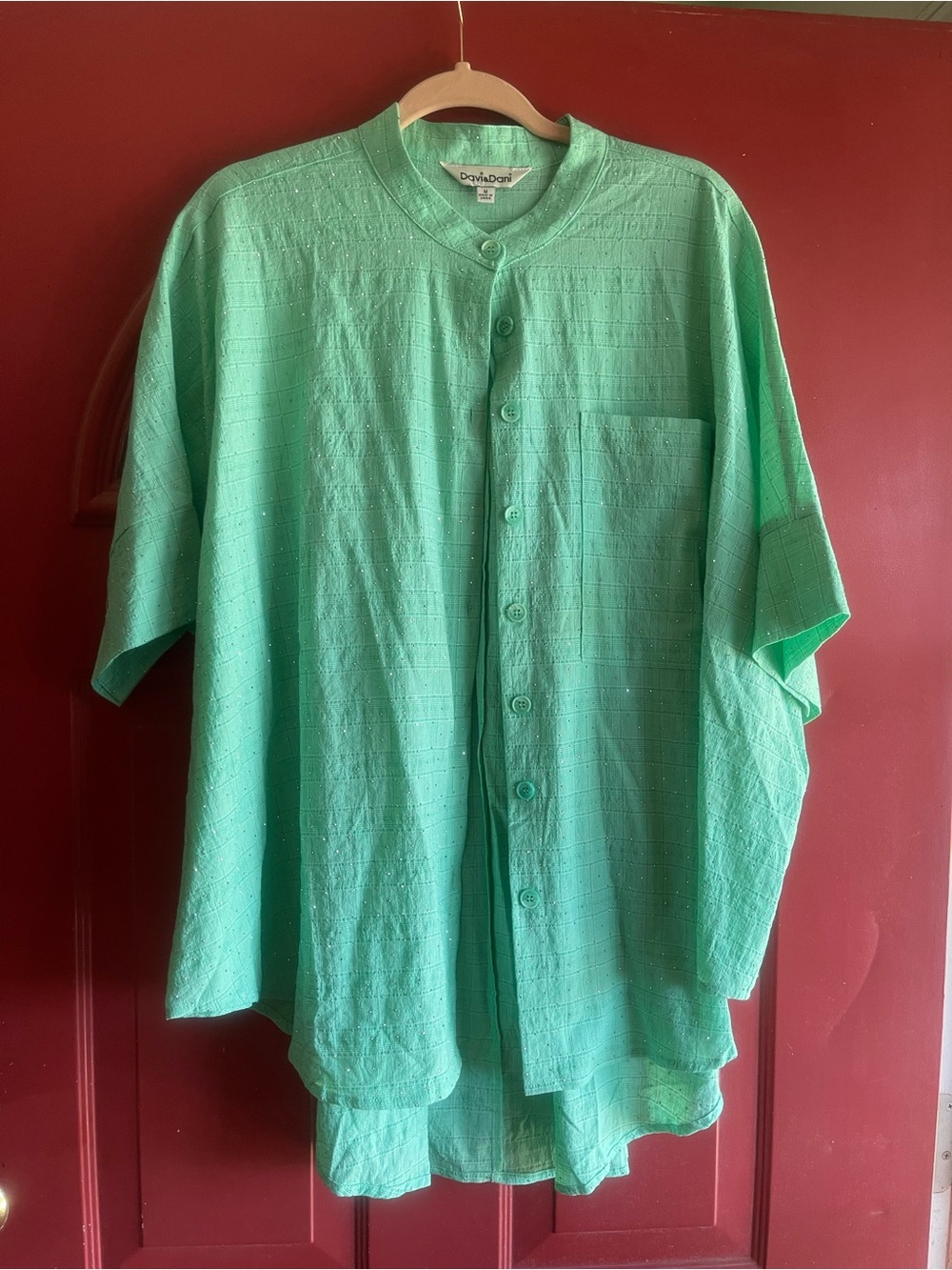 DAVI & DANI Mint Green Button-Down Short Sleeve Top